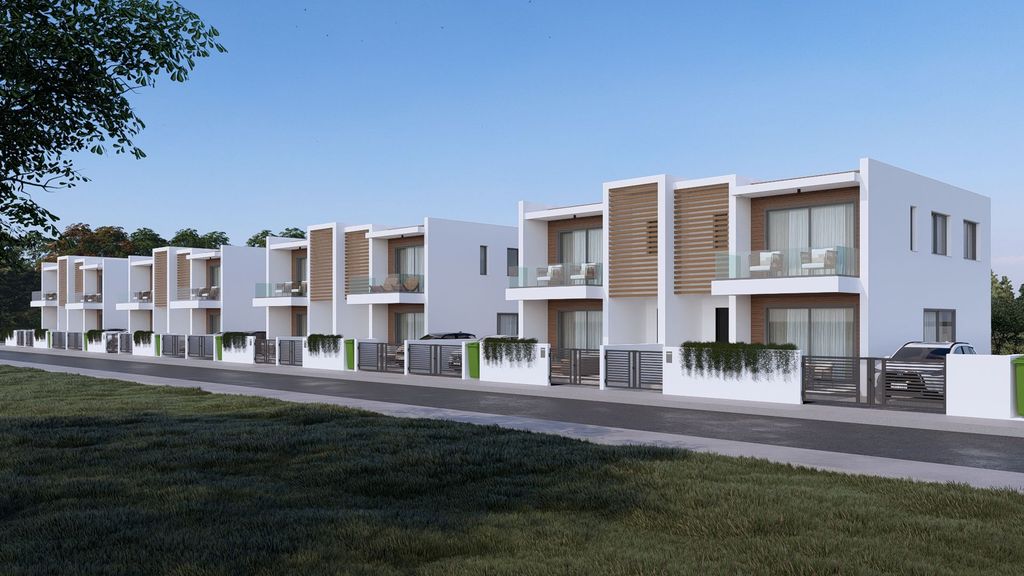 Property photo 3 of 26