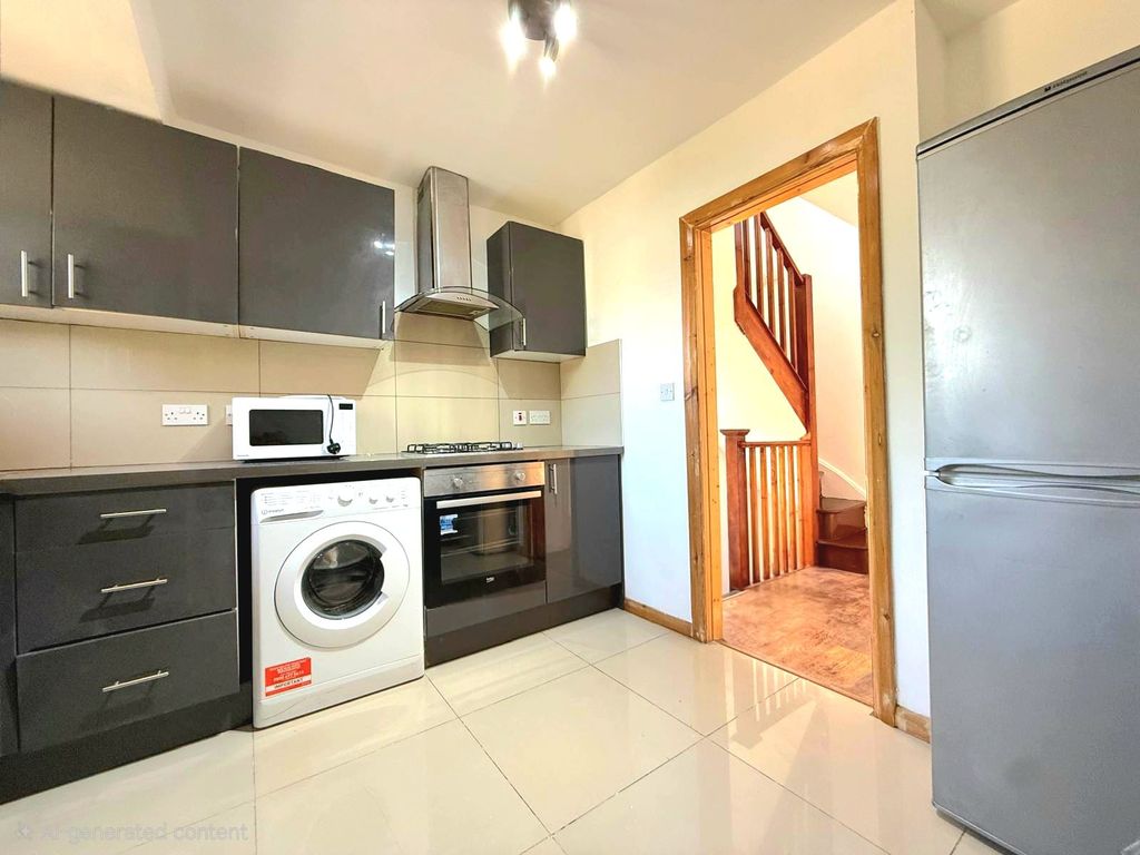 Property photo 2 of 9 5