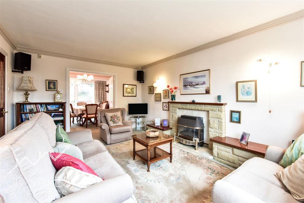 Property photo 2 of 17 Dsc_7195.Jpg