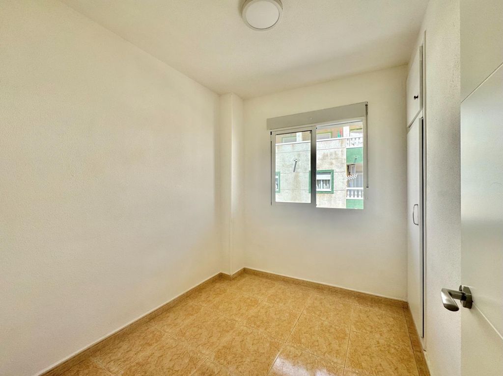 Property photo 2 of 26