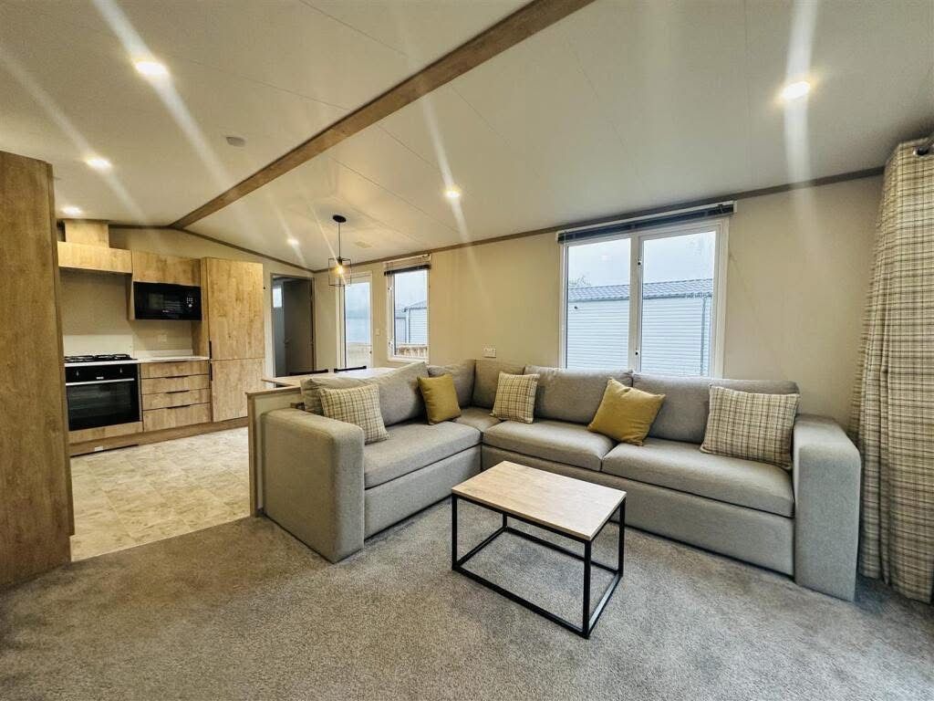 Property photo 1 of 10 Image