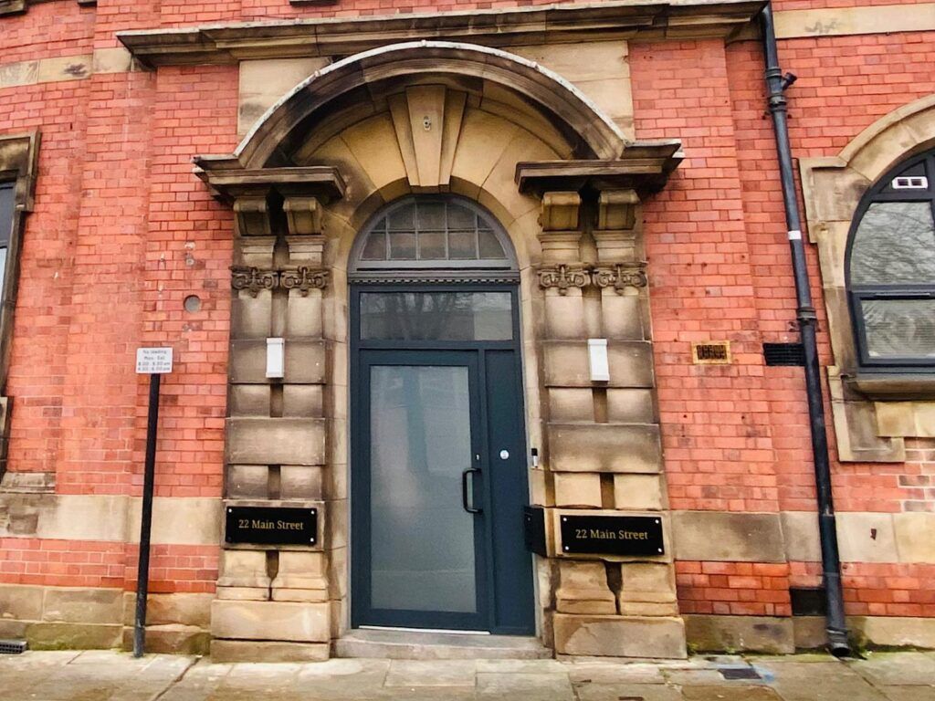 Property photo 3 of 14