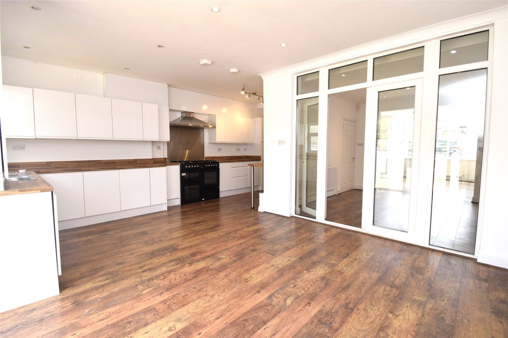 Property photo 1 of 14 Kitchen/Diner