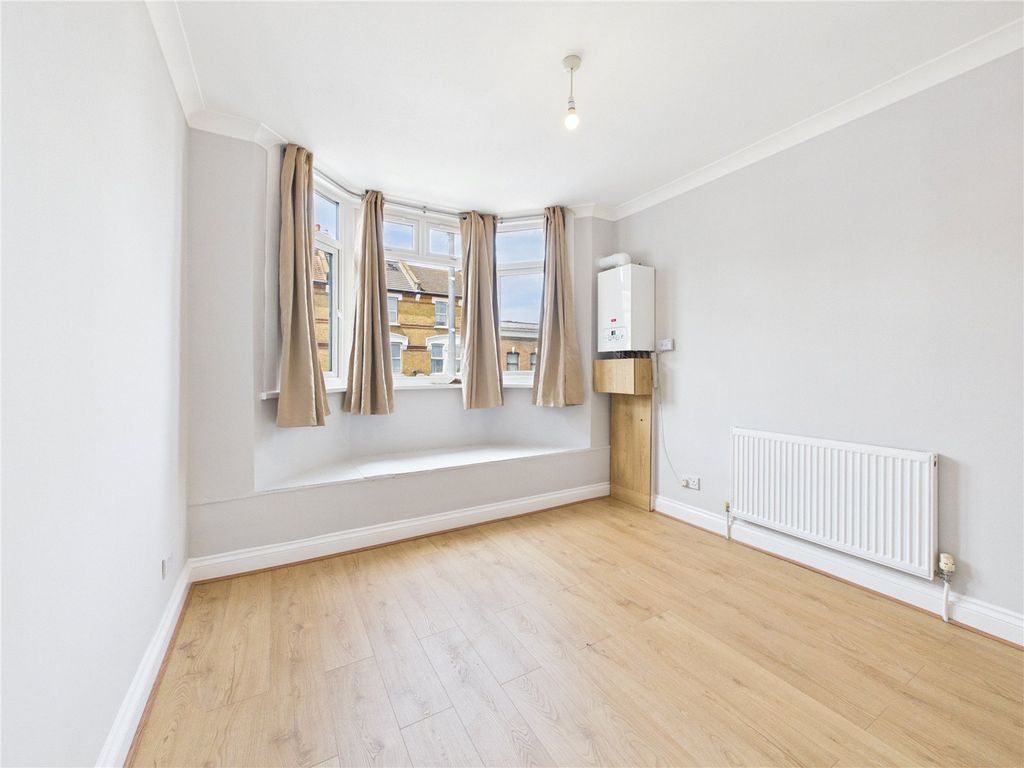 Property photo 1 of 8 Picture No. 01