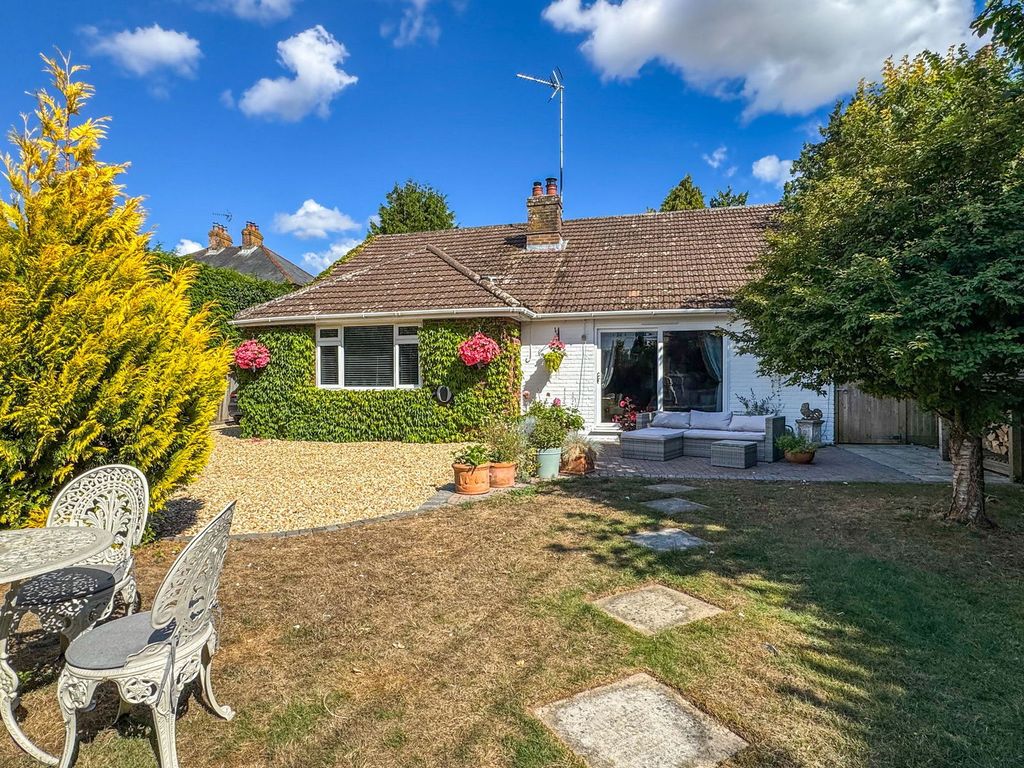 Property photo 1 of 31
