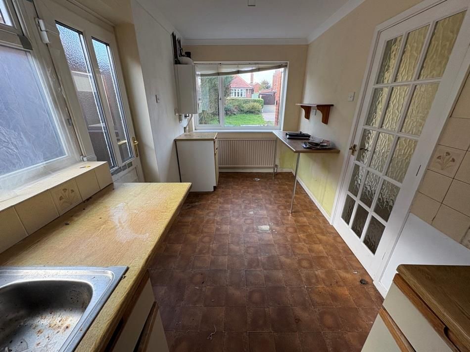 Property photo 3 of 13 Img_8298