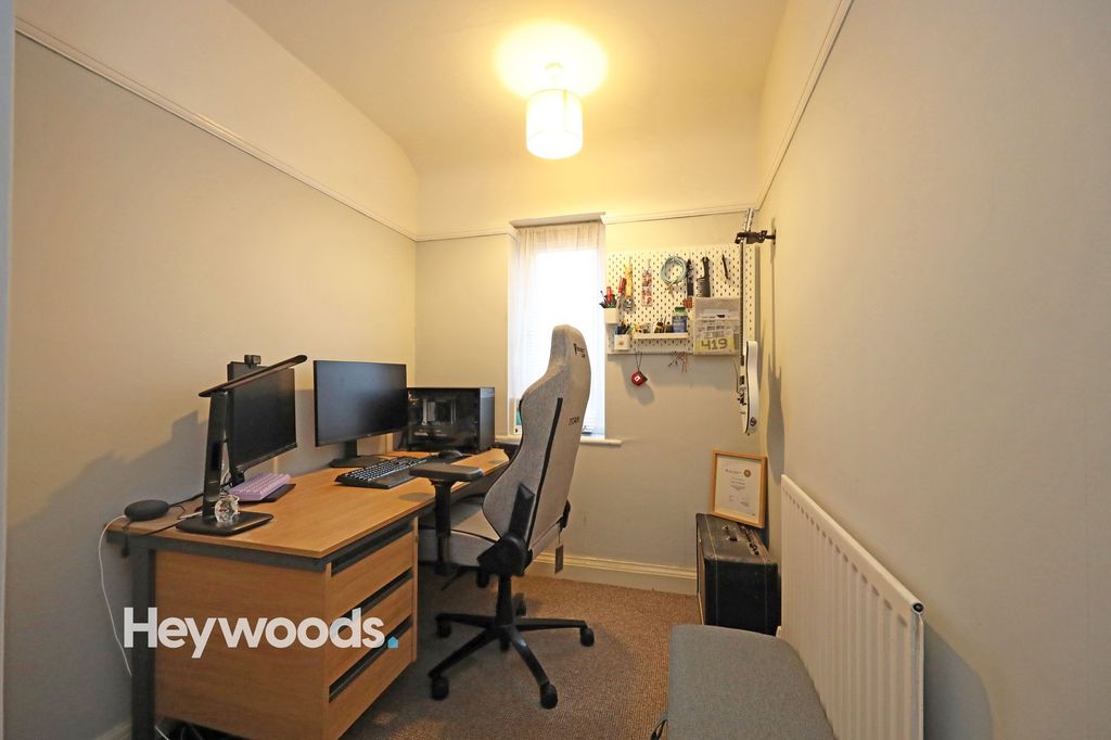 Property photo 3 of 23