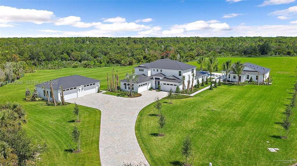 Property photo 2 of 20 <Alttext/>