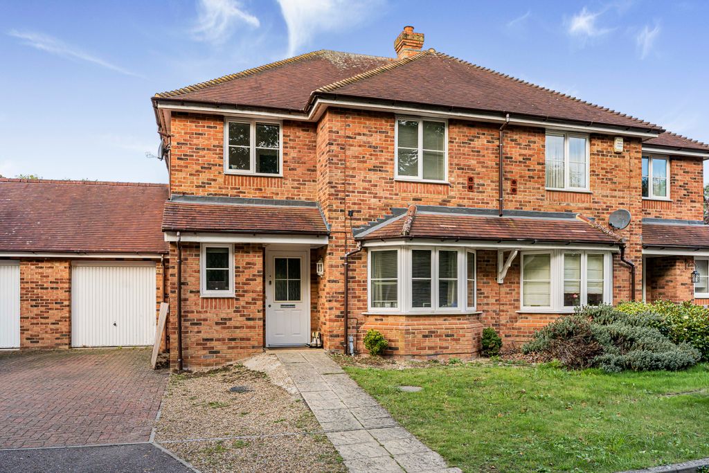 Property photo 1 of 12 Front External