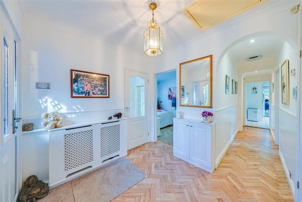 Additional image 9 of 4 bed detached bungalow for saleGorsewood Road, Hartley, Longfield DA3