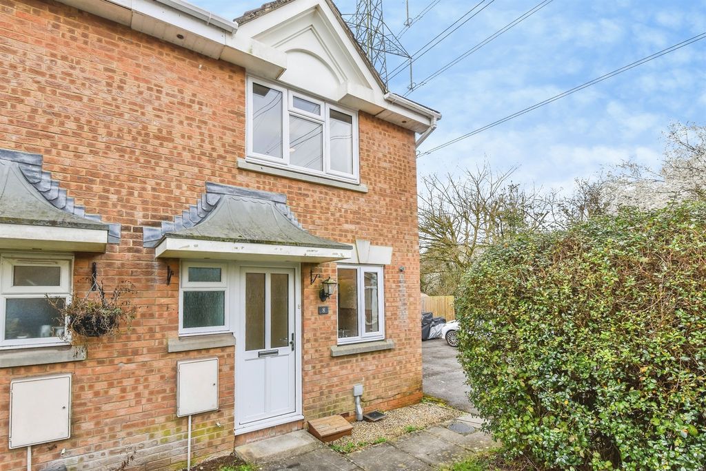 Property photo 1 of 20