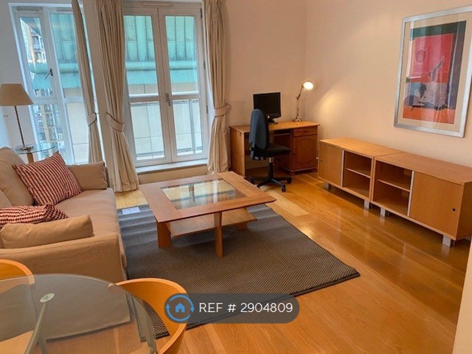 Property photo 2 of 15 Reception To Balcony