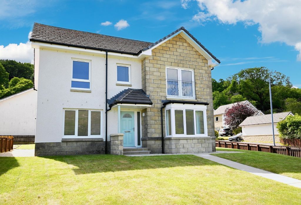 Property photo 1 of 33 4086801