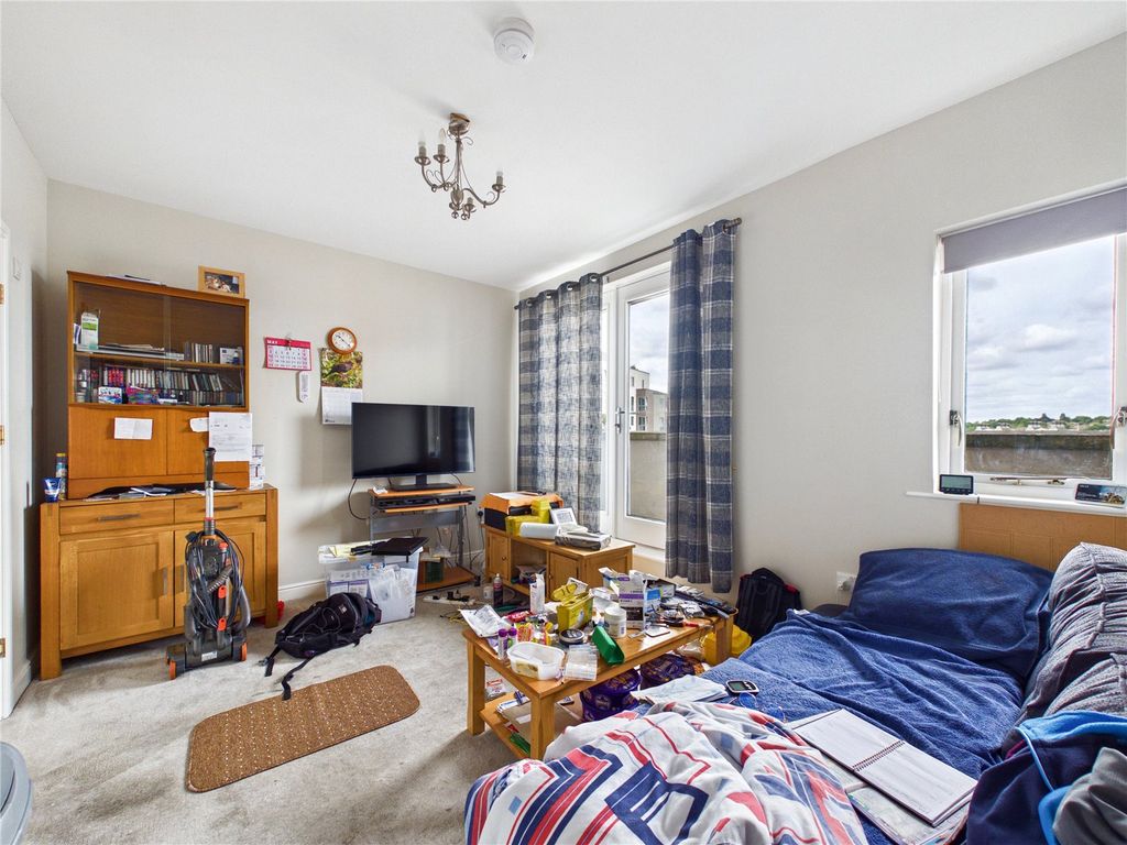 Property photo 3 of 4 Picture No. 03
