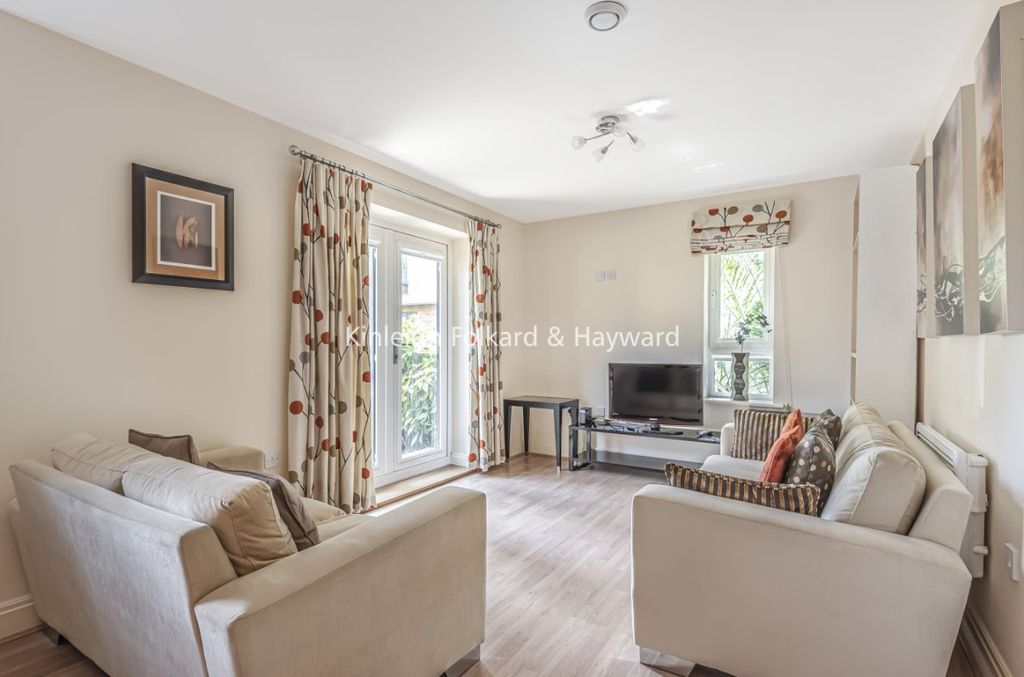 Property photo 2 of 13 Picture No. 04