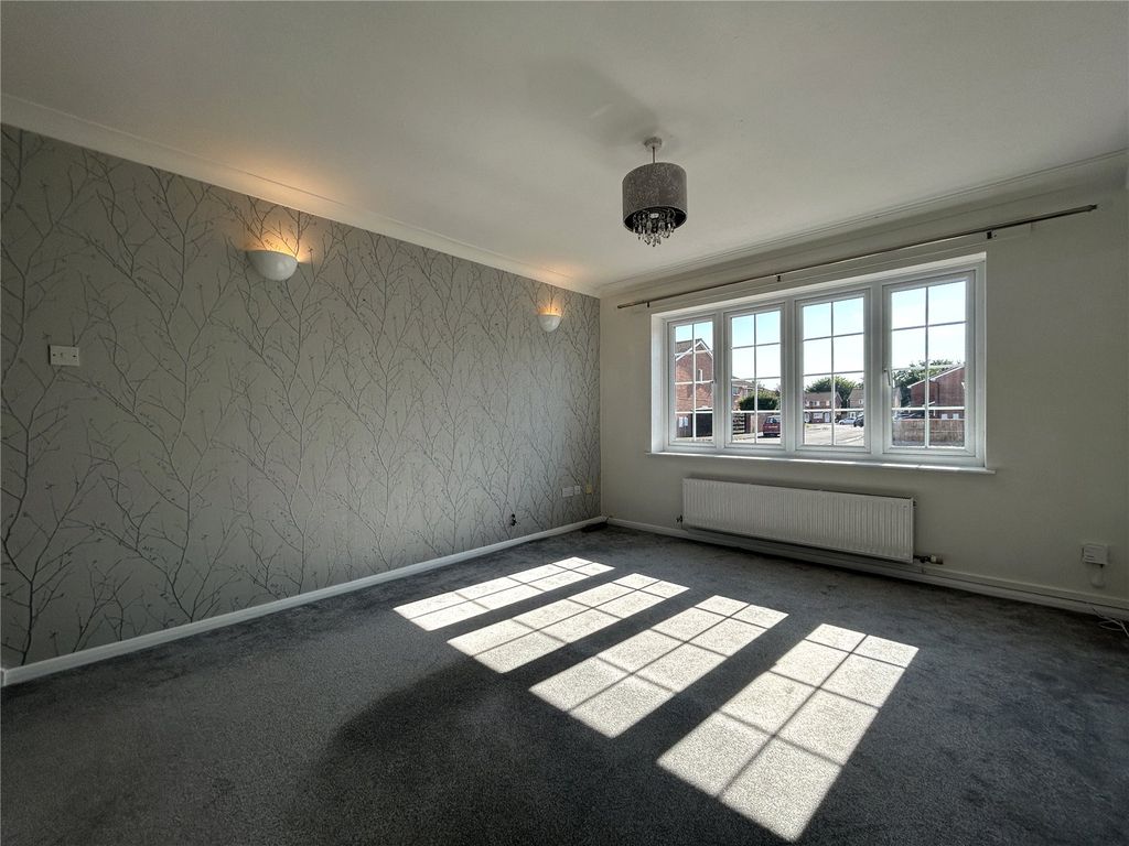 Property photo 2 of 8 Picture No. 02