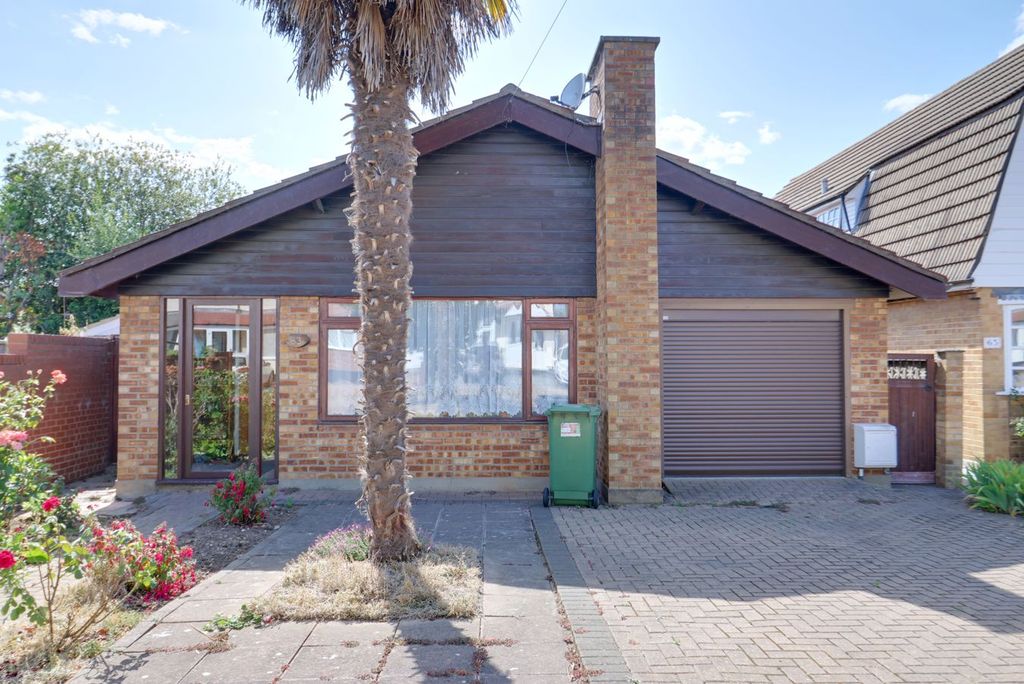 Property photo 1 of 18