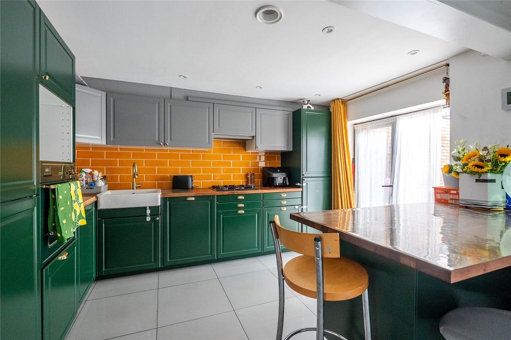 Property photo 1 of 16 Picture No. 07