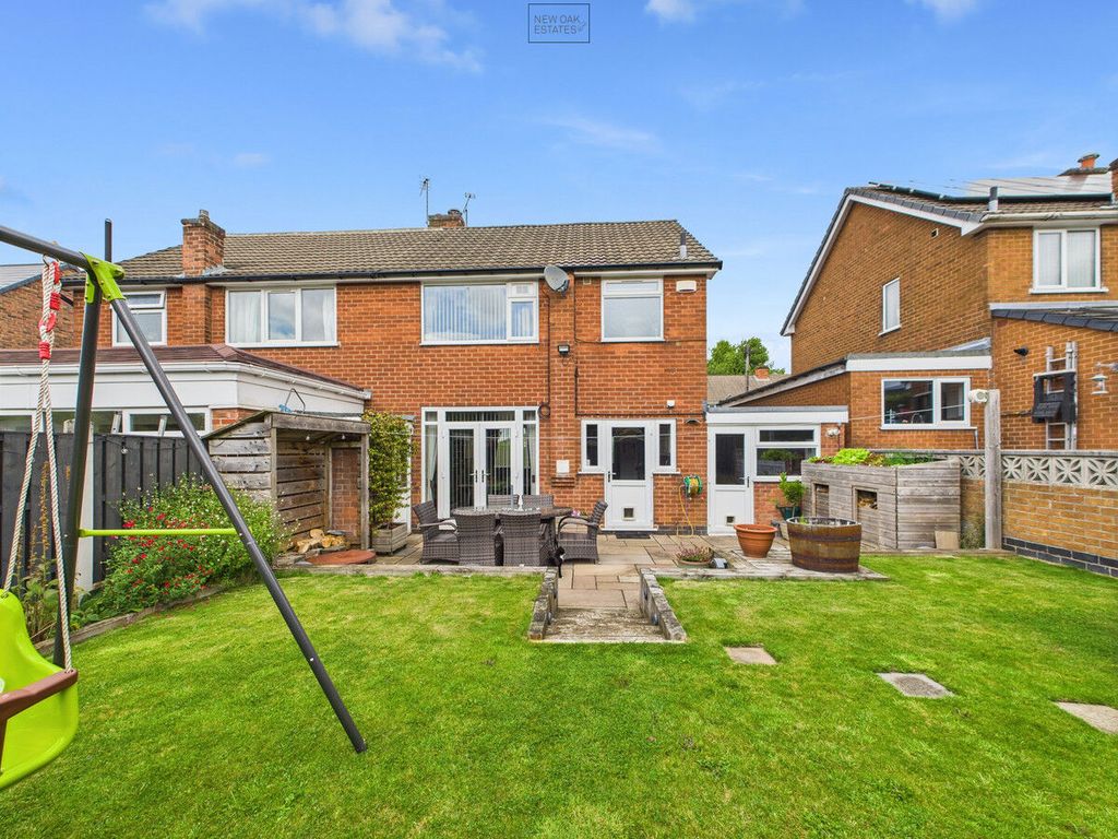Property photo 2 of 28