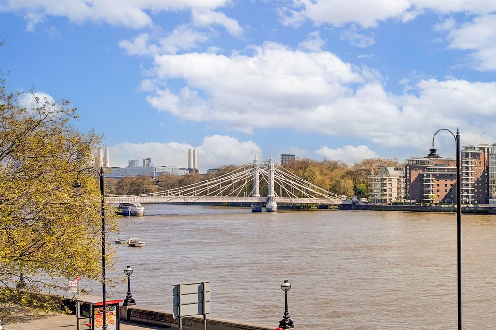 Property photo 1 of 16 River Views