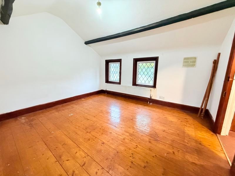 Property photo 3 of 10 Photo 3