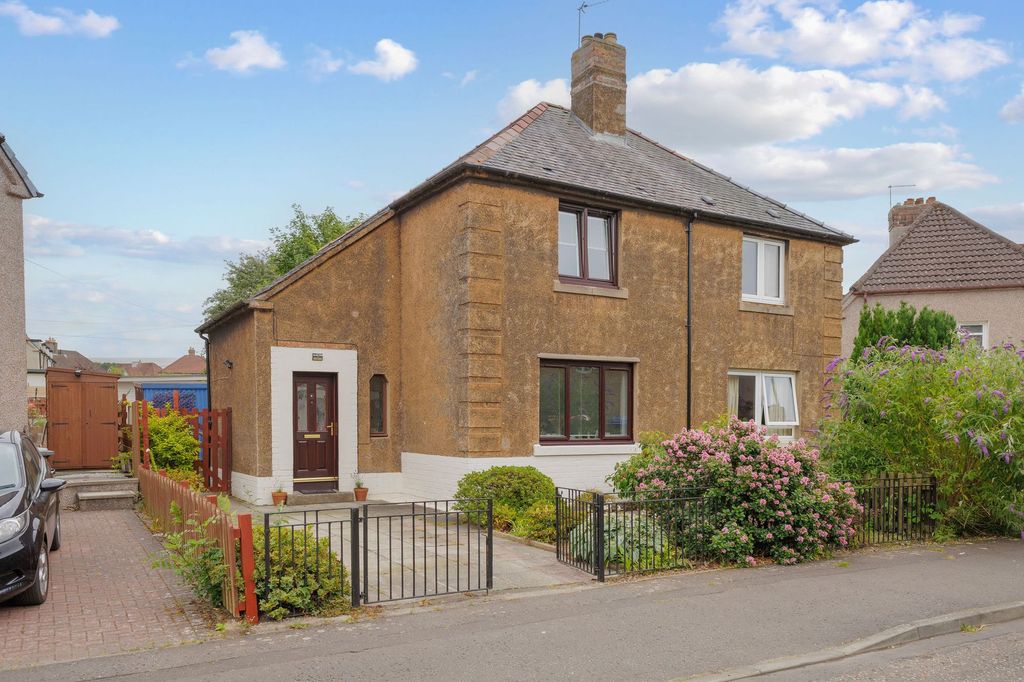 Property photo 1 of 27