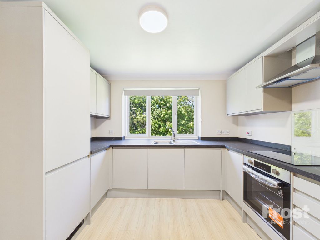 Property photo 2 of 11 Picture No. 05