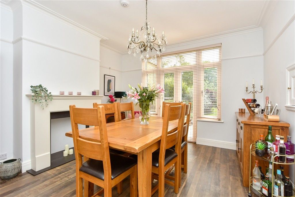 Property photo 2 of 19 Dining Room