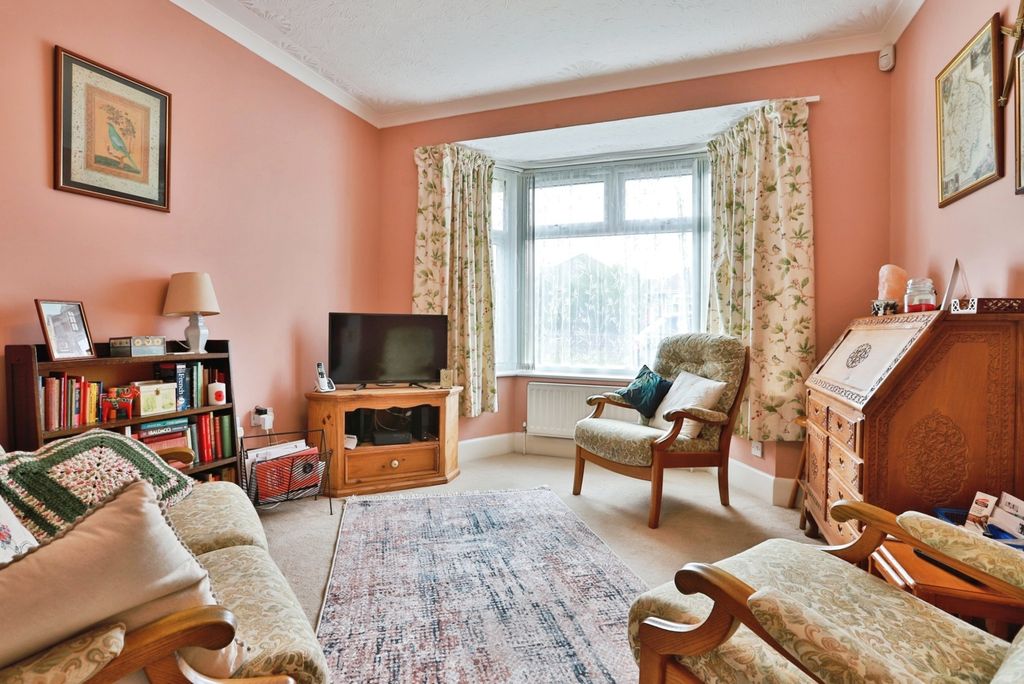 Property photo 2 of 17 Pbox-Img.Jpg