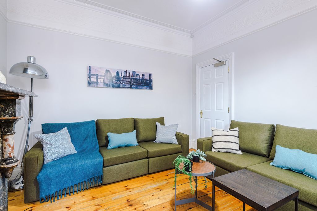 Property photo 1 of 27 Photo 0