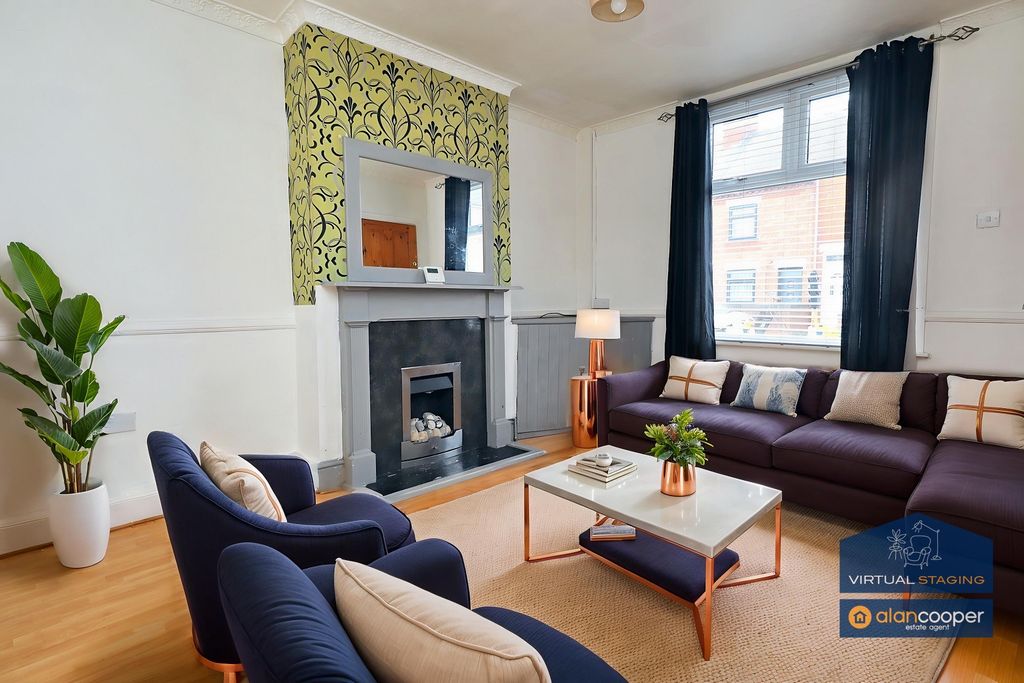 Property photo 2 of 18 4130864
