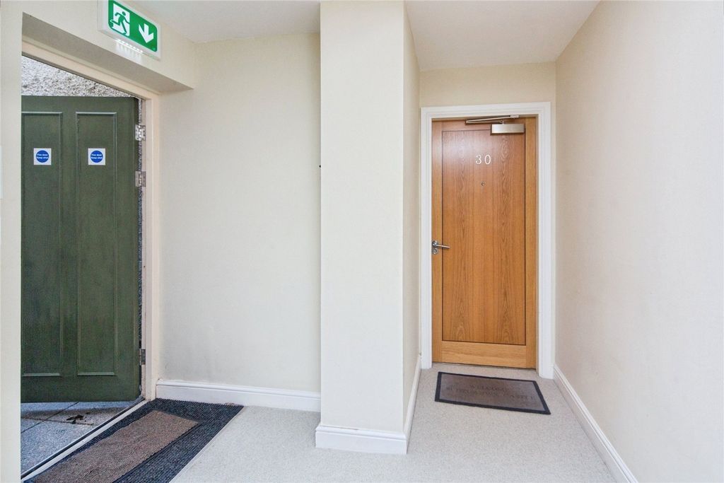 Additional image 16 of 2 bed flat for saleStation Road, Deganwy, Conwy LL31