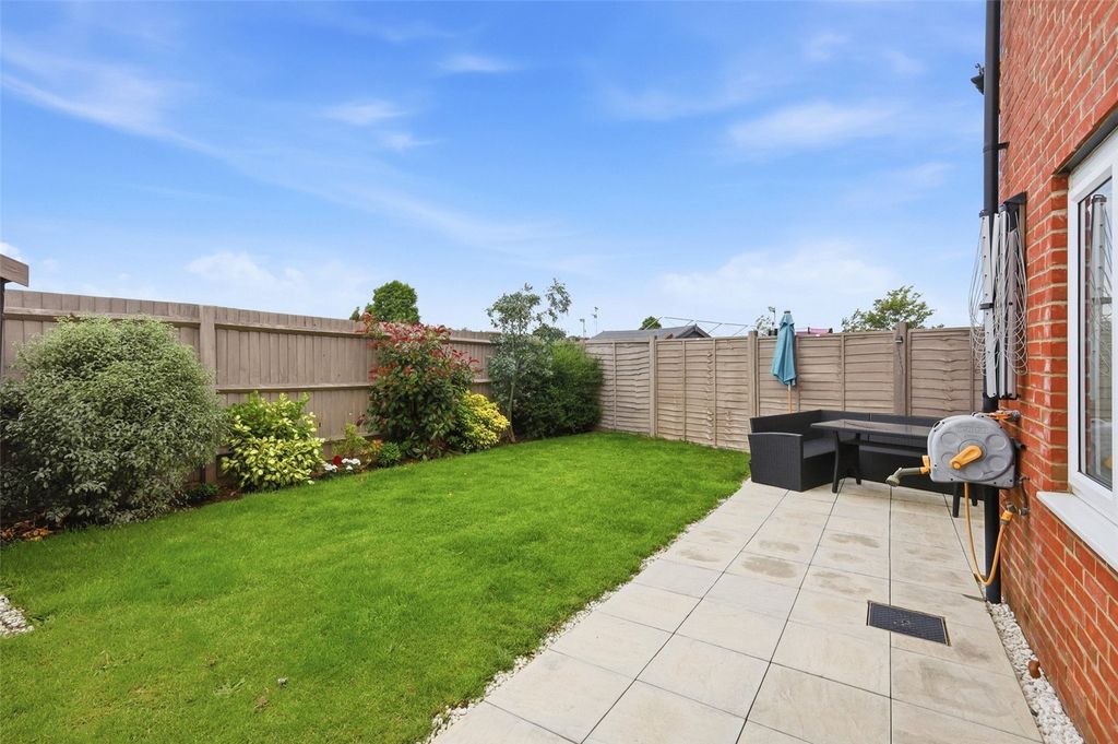 Property photo 2 of 22 Picture No. 31