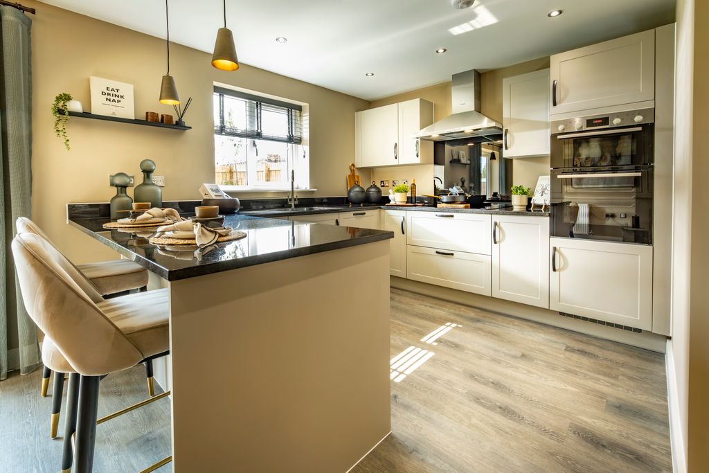 Property photo 3 of 9 Show Home Interior