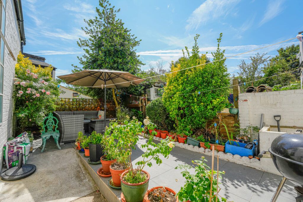 Property photo 3 of 18