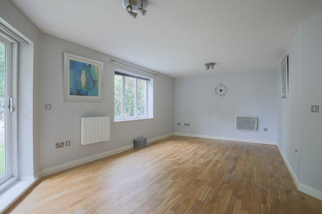 Property photo 2 of 15 Imgl6973