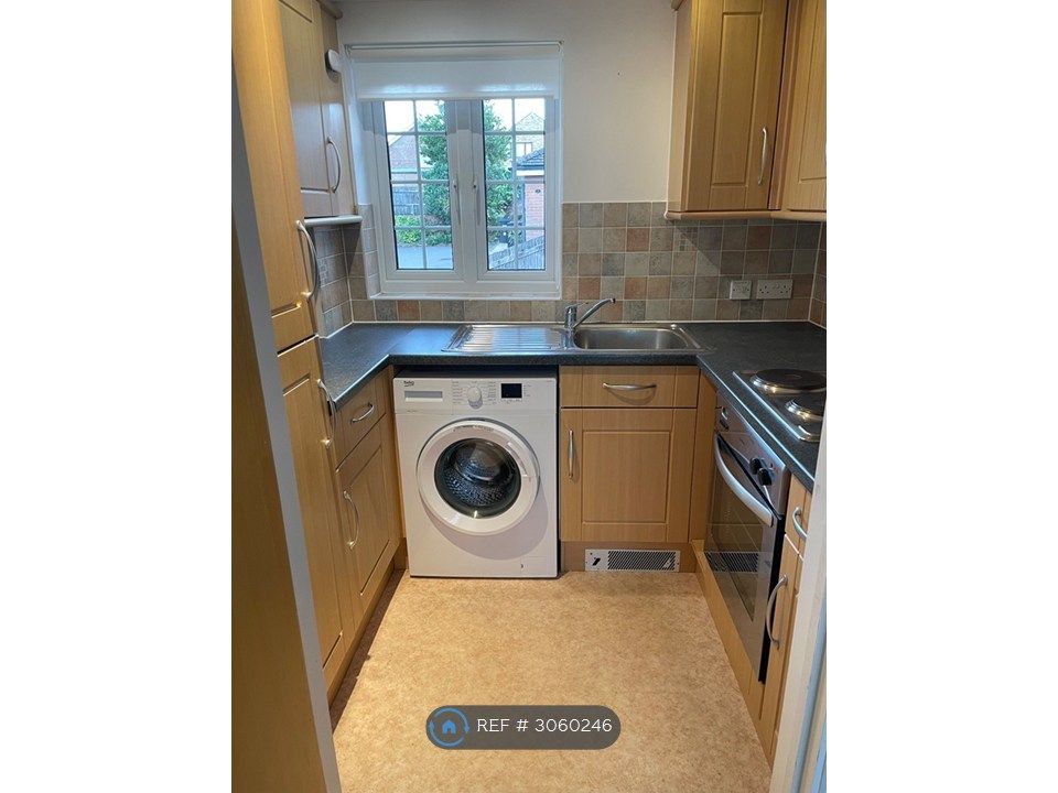 Property photo 2 of 10
