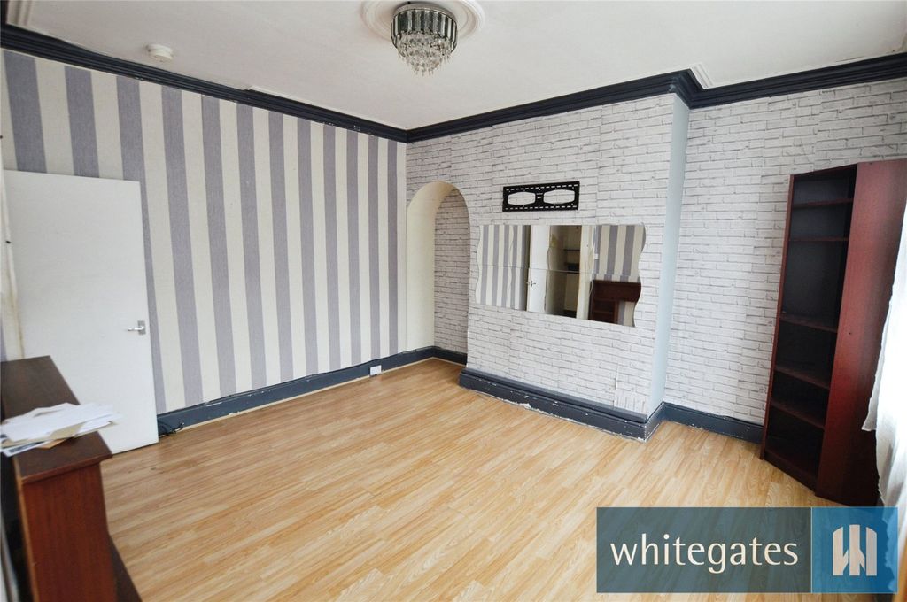 Property photo 2 of 12 Picture No. 03