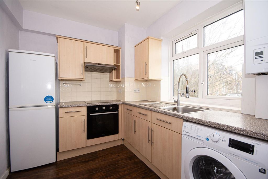 Property photo 2 of 7 Dsc_0166.Jpg