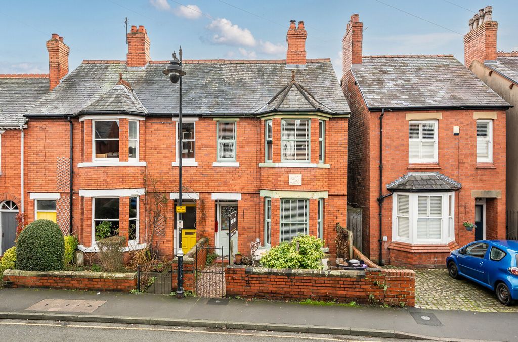 Property photo 1 of 21 -696F5c58F37A5-l-1399862-5-696A7A3A7Bca1