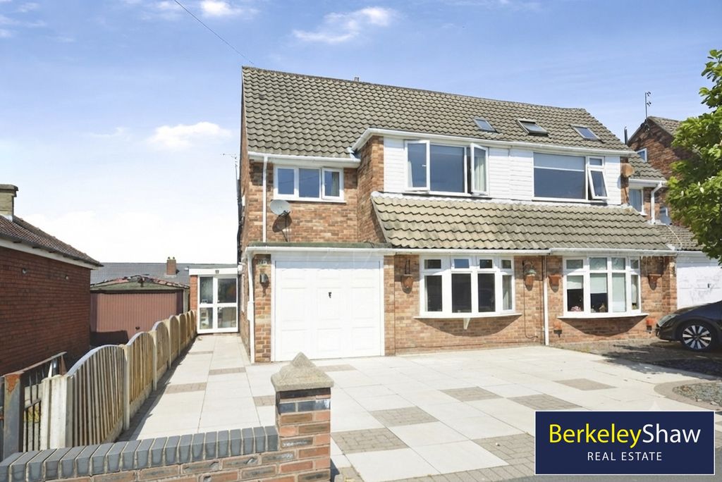 Property photo 1 of 12 Pbox-Img.Jpg