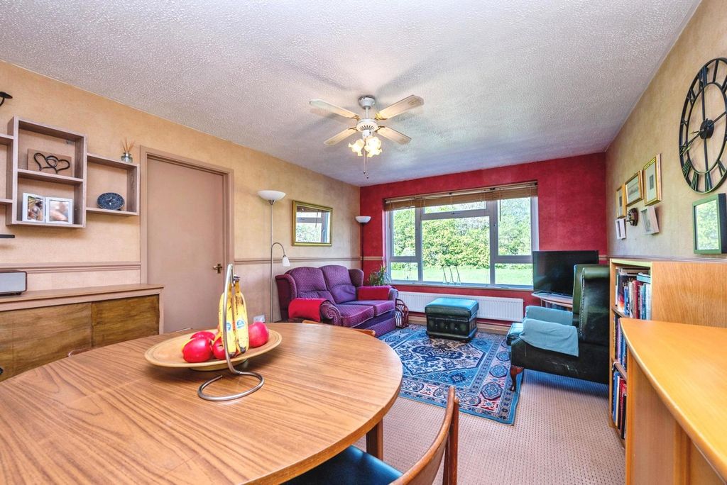 Property photo 2 of 16 Living Dining Room