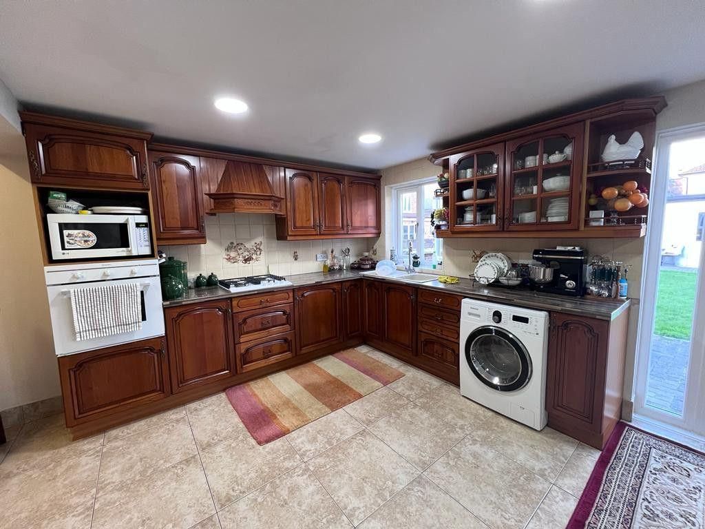 Property photo 1 of 24 1Ebdf6993613Cecd521E61E9412Bb2Ef0Ca435E1.Jpg