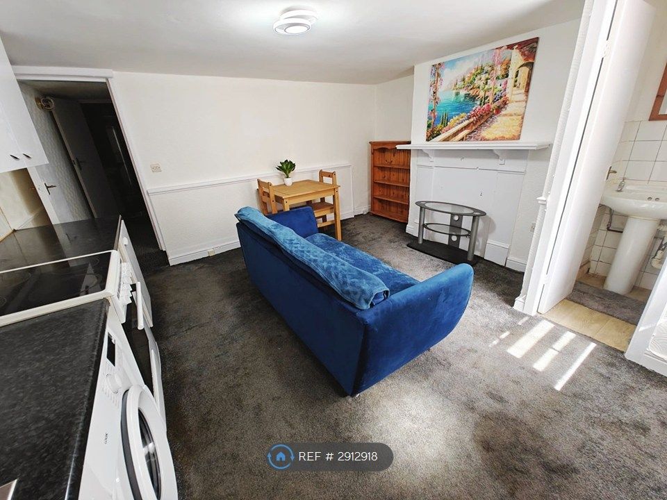 Property photo 3 of 27