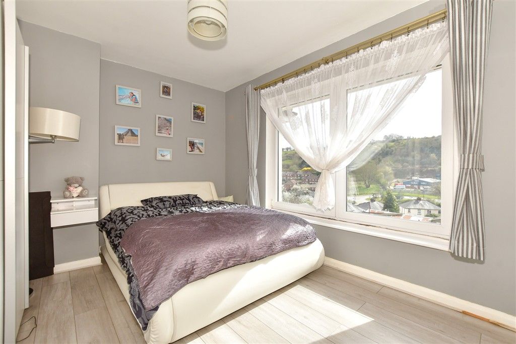 Property photo 3 of 13 Bedroom 1