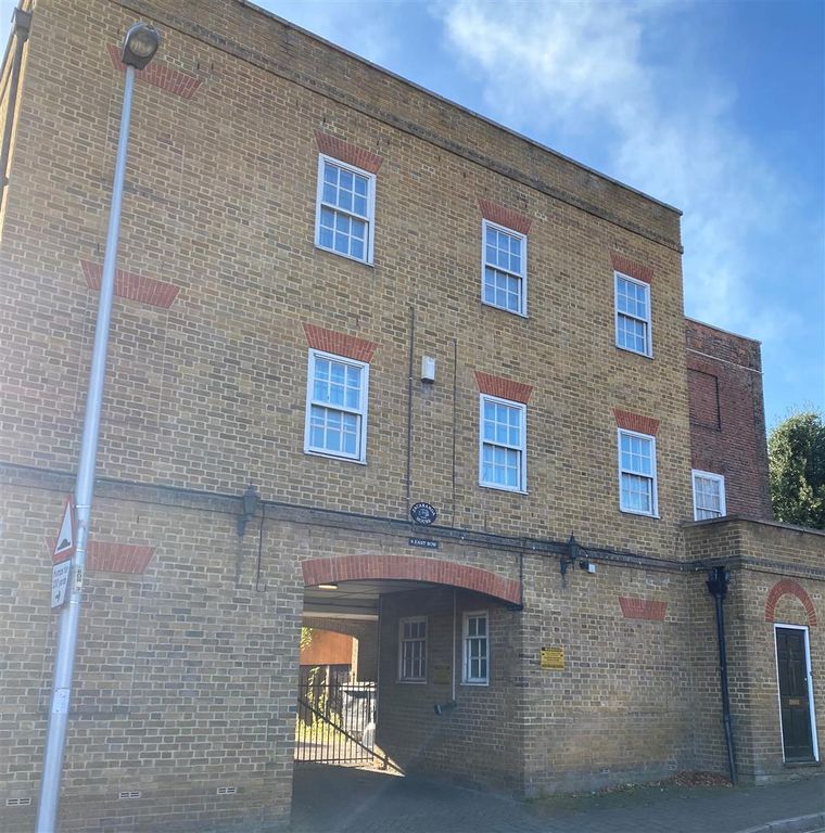 Property photo 1 of 4 Front Elevation