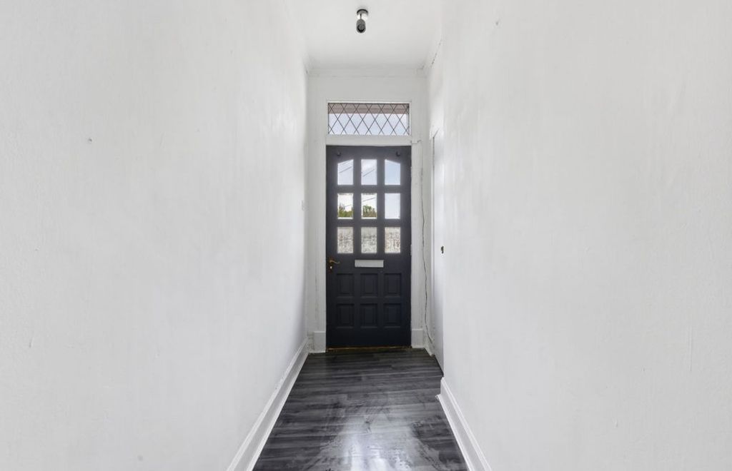 Additional image 18 of 2 bed flat for saleLime Road, Tamfourhill, Falkirk FK1