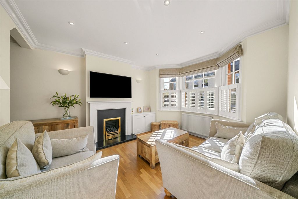 Property photo 3 of 16 Picture No. 05