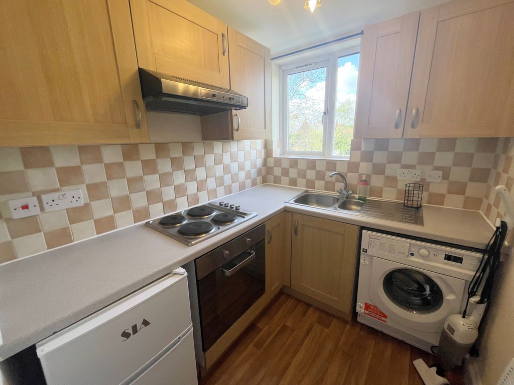 Property photo 2 of 7