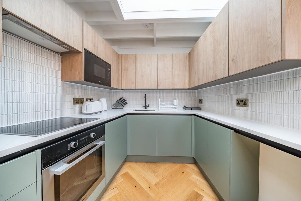 Property photo 3 of 15 Picture No. 03